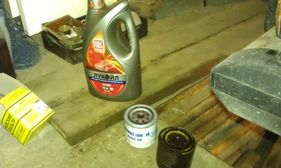 Какое масло лучше заливать в двигатель ваз 2101