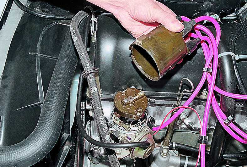 Каким должен быть зазор свечей зажигания на автомобиле ваз 2107 карбюратор и инжектор