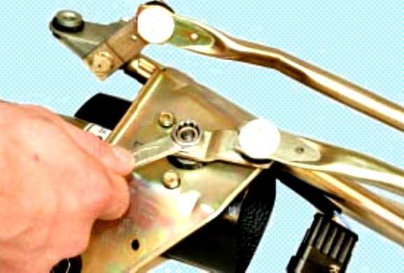 Моторчик стеклоочистителя – когда неизбежен ремонт?