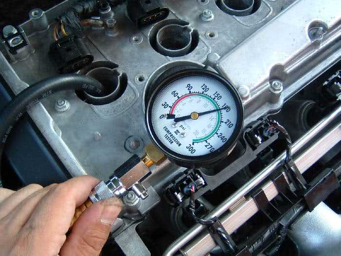 Какая должна быть компрессия в двигателе?