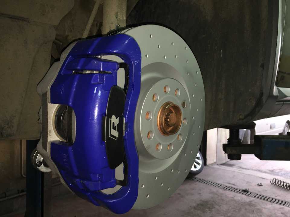 Снятие, капитальный ремонт и установка колесных цилиндров задних тормозных механизмов skoda - felicia