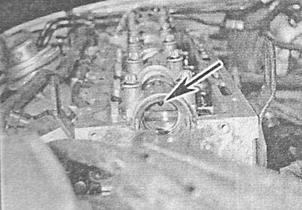 Приведение поршня первого цилиндра в положение верхней мертвой точки (вмт) | ремонт двигателя | руководство skoda