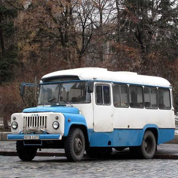 Автобус КАВЗ 3976 Малоразмерный автобус КАВЗ 3976 выпускался с 1989 по 2007 год За это время он прошел через несколько рестайлингов и конструктивных