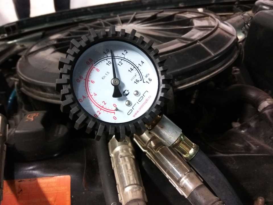 Проверка компрессии в цилиндрах двигателя: метод измерения и анализ результатов