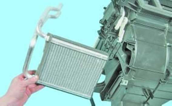 Ремонт шкода фабия : снятие и установка радиатора на моделях с кондиционером skoda fabia