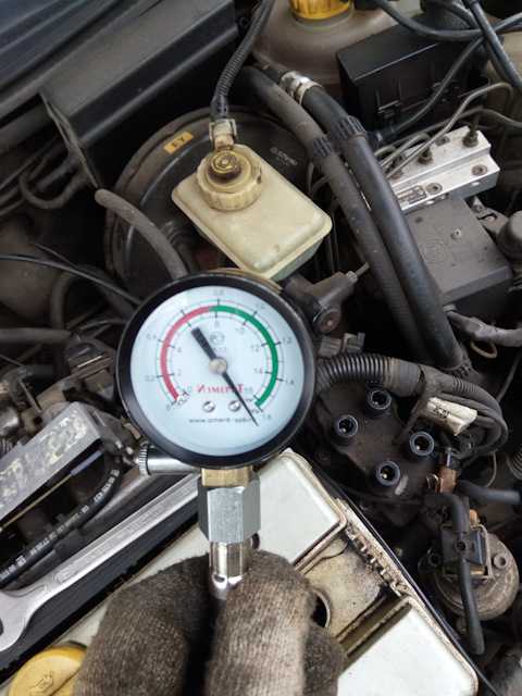 Самодельный компрессометр для бензиновых двигателей