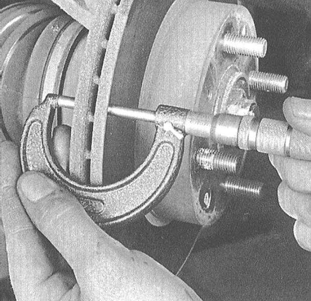 Снятие, капитальный ремонт и установка суппортов тормозных механизмов передних колес