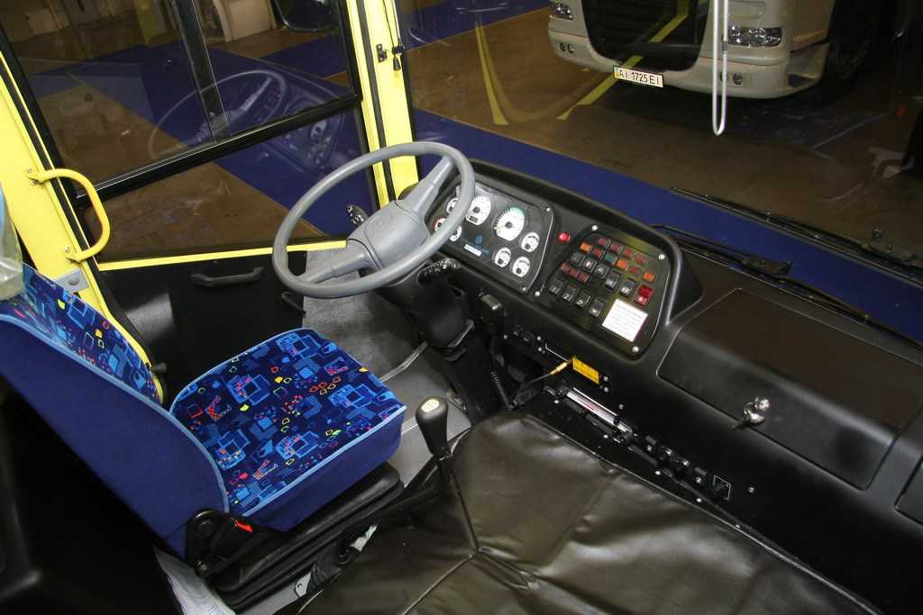 Автобус вм 32841-0000010-01: подробное описание и устройство, основные сведения, базовые и технические характеристики, параметры шасс и двигателя, комплектация