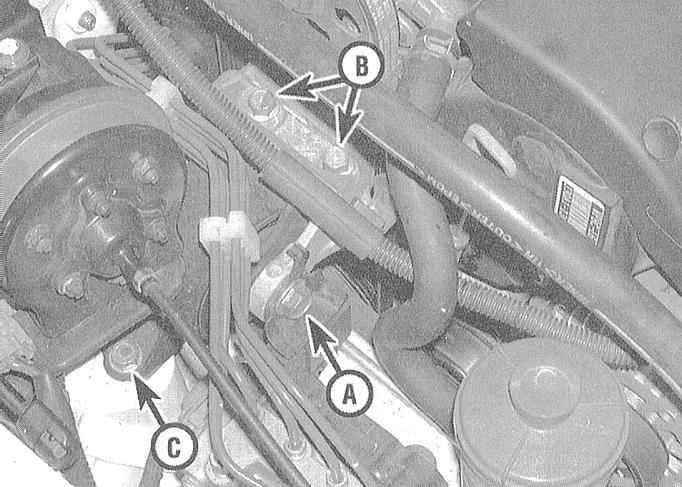 Проверка состояния и замена резиновых подушек опор подвески силового агрегата