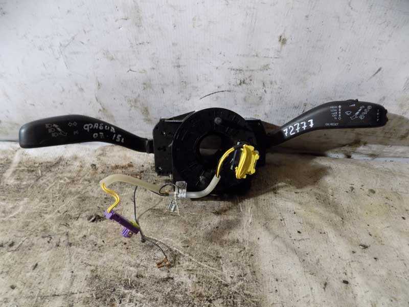 Skoda fabia: выключатели и переключатели - подрулевой переключатель - электрооборудование - инструкция по эксплуатации автомобиля skoda fabia