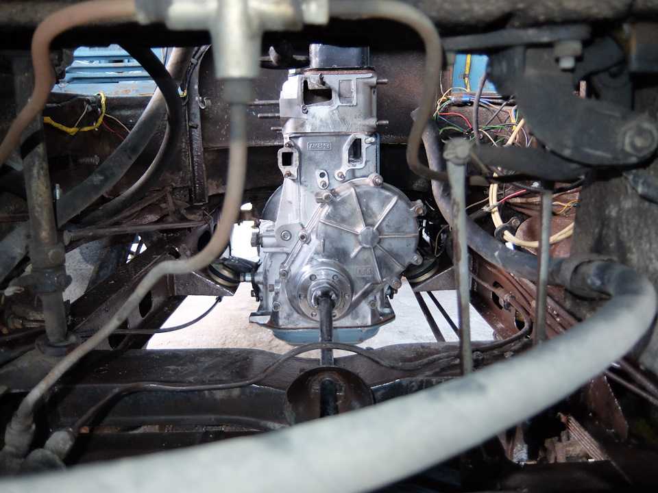 Какие двигатели ставят на автомобили УАЗ Мотор на 469 модели Двигатели на УАЗ 31514 выпускаются в нескольких вариантах По типу топлива они делятся на