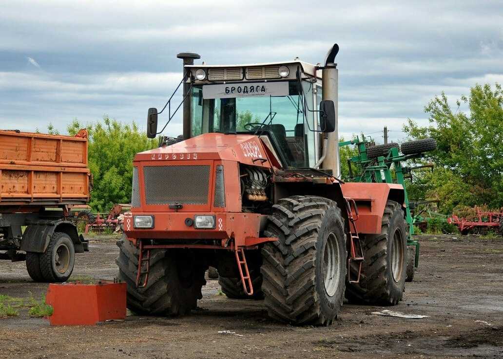 Трактор «кировец к-744»: преимущества, технические характеристики, описание и отзывы